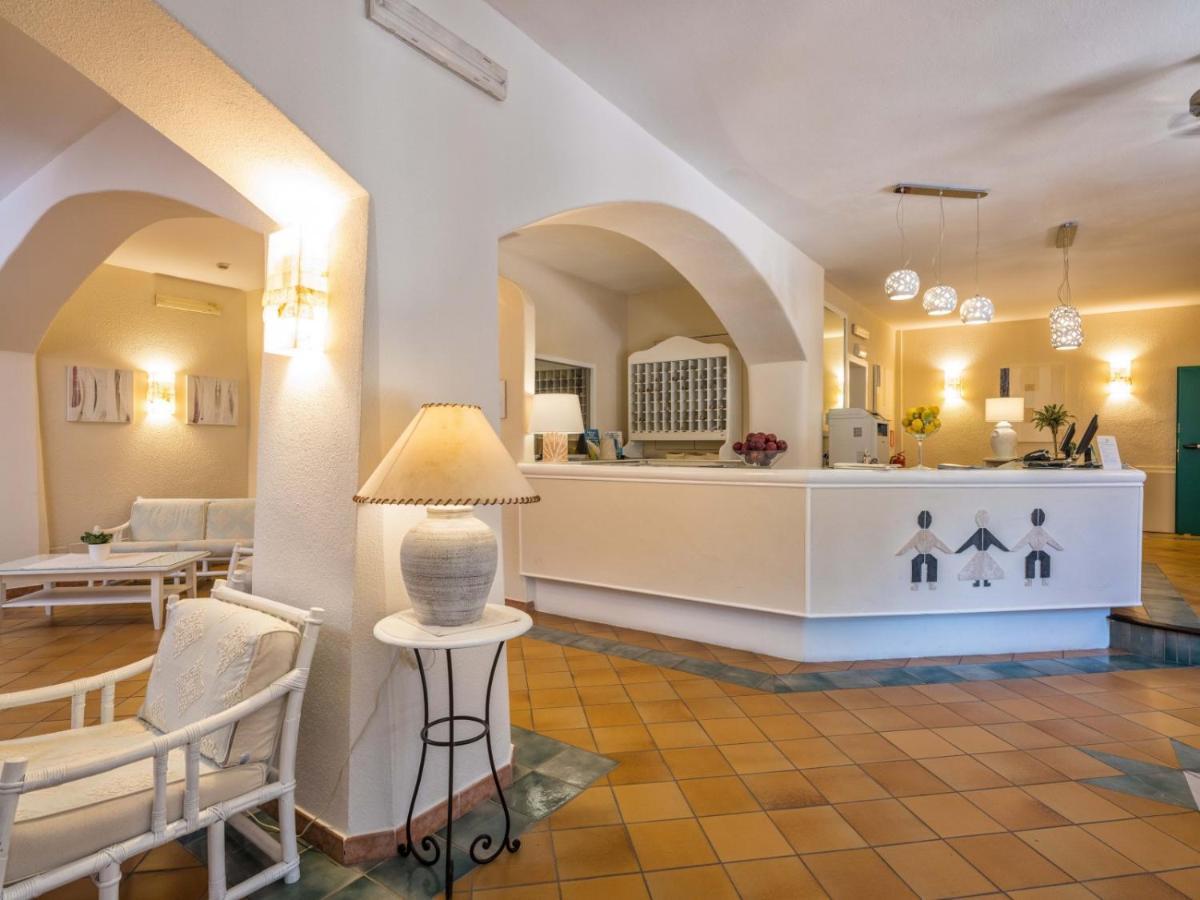 Hotel Rocce Sarde San Pantaleo Exterior foto
