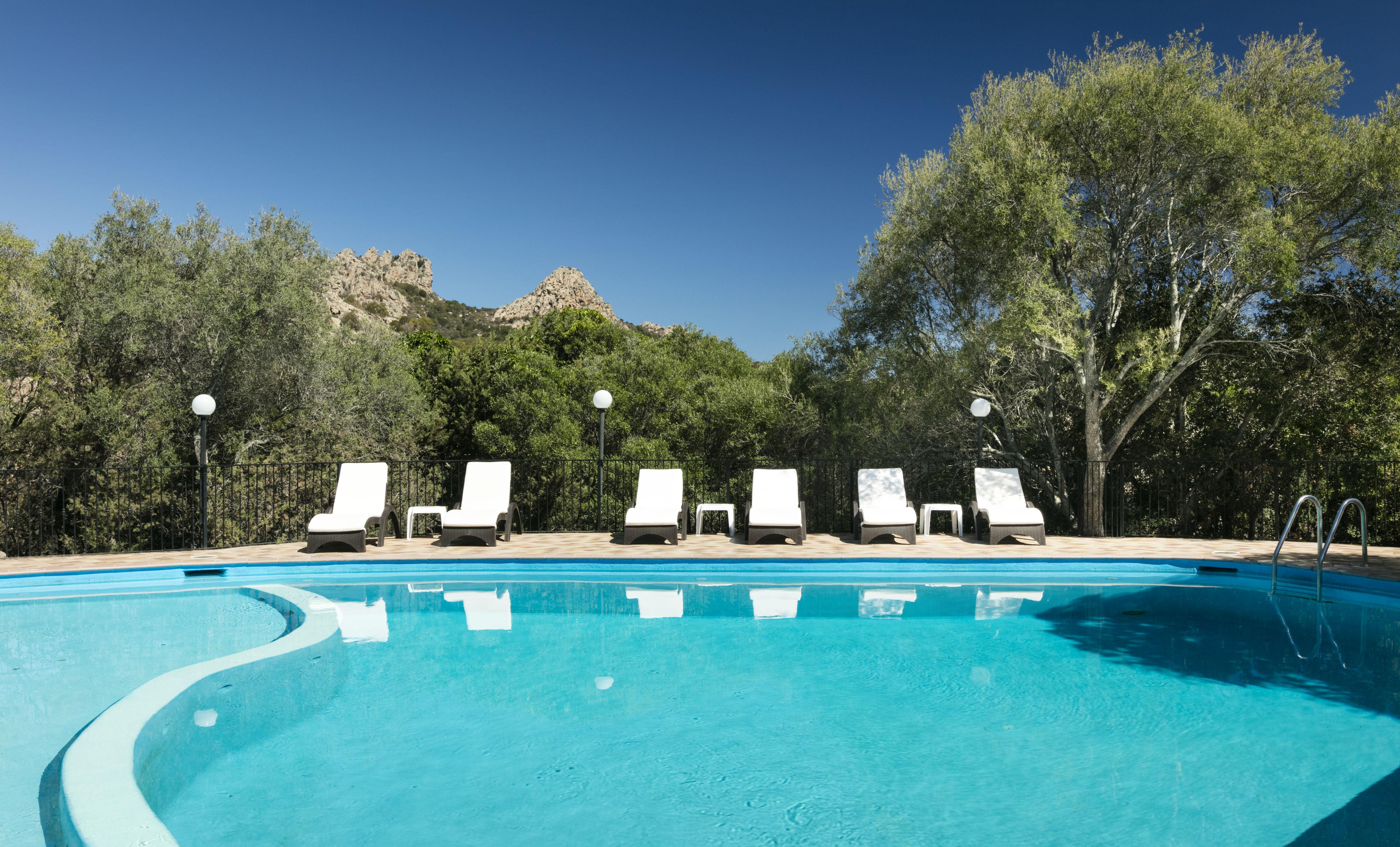 Hotel Rocce Sarde San Pantaleo Exterior foto