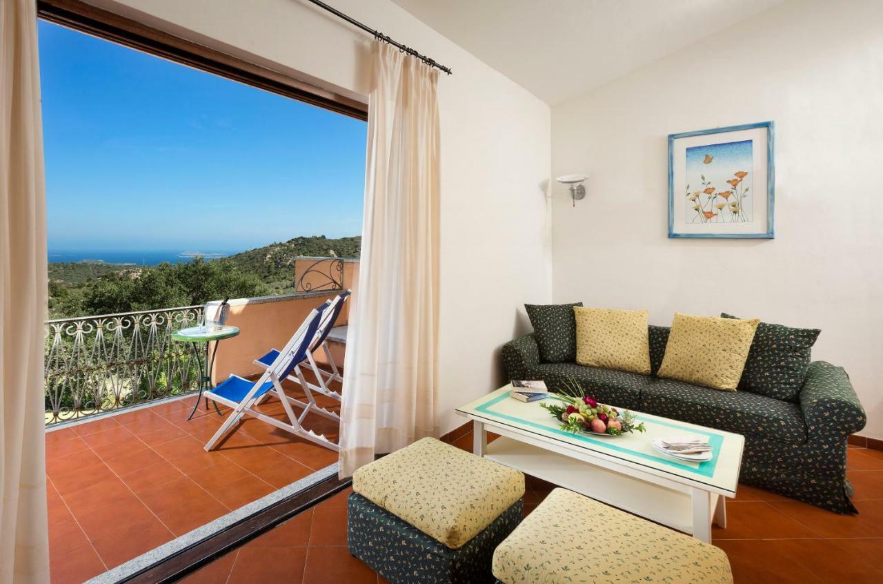 Hotel Rocce Sarde San Pantaleo Exterior foto