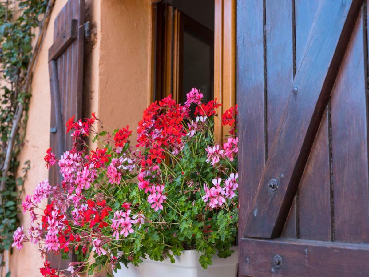 Hotel Rocce Sarde San Pantaleo Exterior foto